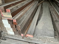 Partij diverse balken, planken en schaaldelen - afbeelding 5 van  9