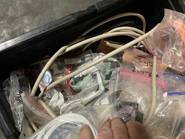 Partij diverse bekabeling - afbeelding 5 van  7