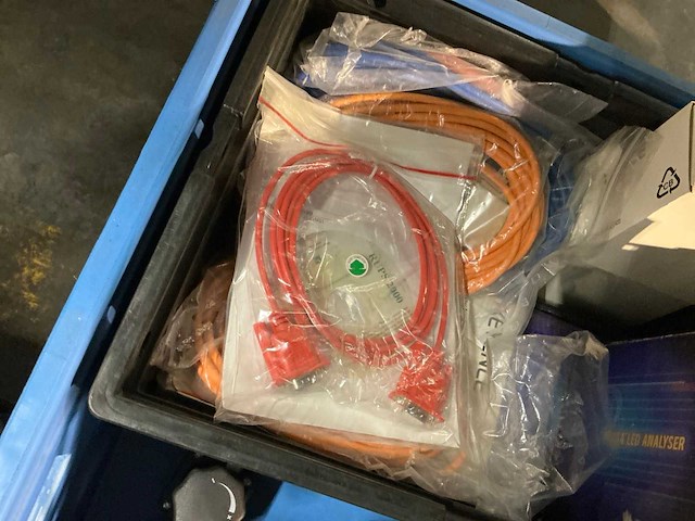 Partij diverse bekabeling - afbeelding 6 van  7