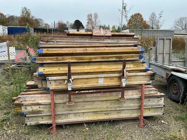Partij diverse bekistingsbalken - afbeelding 3 van  3