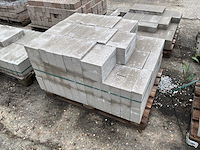 Partij diverse betonstenen - afbeelding 5 van  6