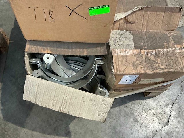 Partij diverse beugels met rubbber - afbeelding 2 van  4