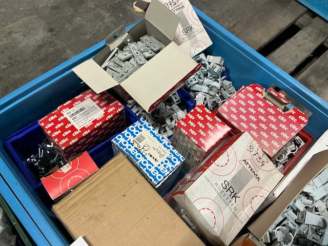 Partij diverse bevestigingsbeugels - afbeelding 8 van  9