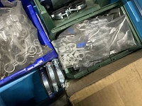 Partij diverse bevestigingsbeugels - afbeelding 5 van  9