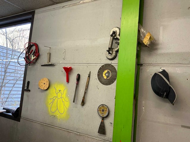 Partij diverse bevestigingsmaterialen en bouwtoebehoren - afbeelding 41 van  63