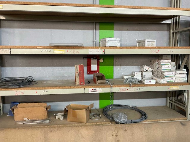 Partij diverse bevestigingsmaterialen en bouwtoebehoren - afbeelding 34 van  63