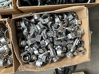 Partij diverse bevestigingsmaterialen en ijzerwaren - afbeelding 7 van  17
