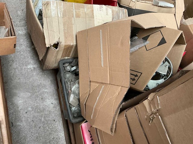 Partij diverse bevestigingsmaterialen - afbeelding 5 van  13