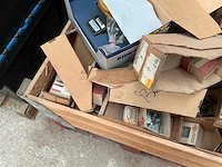 Partij diverse bevestigingsmaterialen - afbeelding 13 van  13