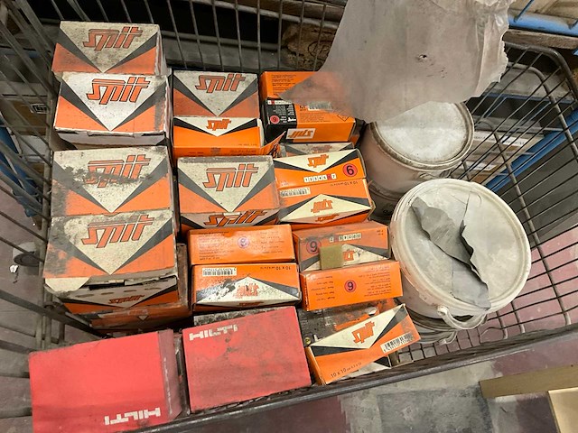 Partij diverse bevestigingsmaterialen - afbeelding 6 van  13