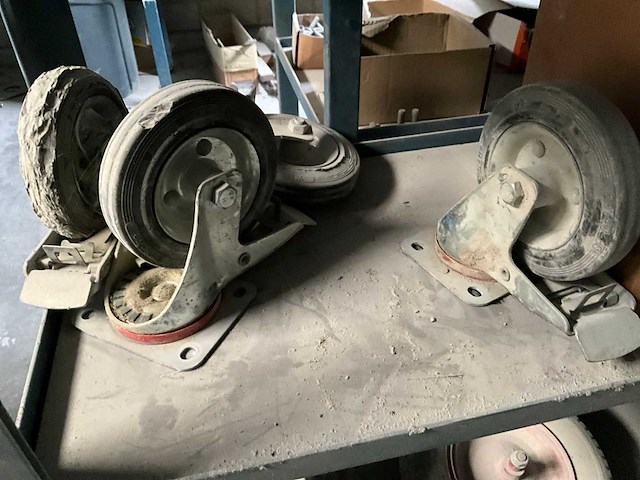 Partij diverse bevestigingsmaterialen - afbeelding 9 van  25