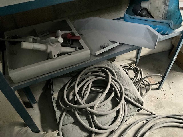 Partij diverse bevestigingsmaterialen - afbeelding 13 van  25