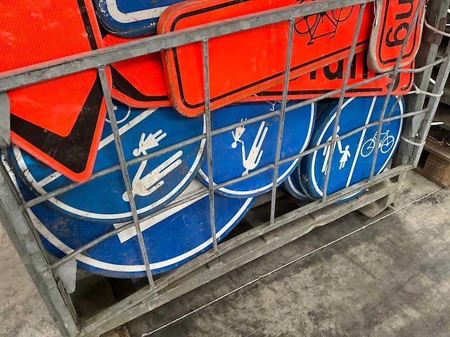 Partij diverse bewegwijzering - afbeelding 8 van  13