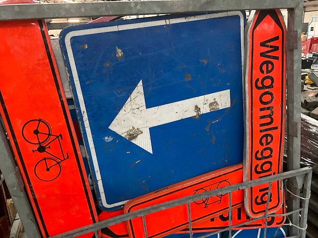 Partij diverse bewegwijzering - afbeelding 9 van  13