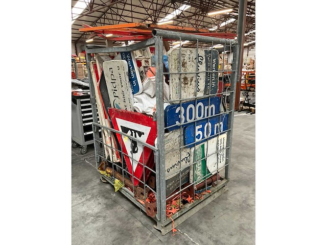 Partij diverse bewegwijzering - afbeelding 5 van  11