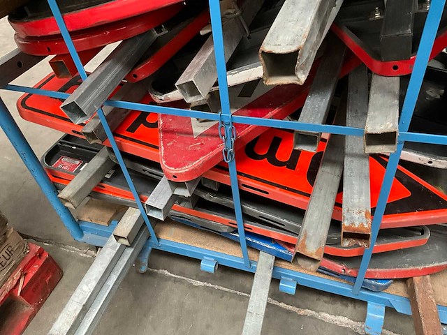 Partij diverse bewegwijzering - afbeelding 5 van  11