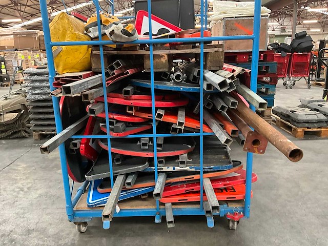 Partij diverse bewegwijzering - afbeelding 7 van  11