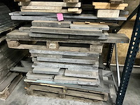 Partij diverse blauwsteen/natuursteen - afbeelding 1 van  16