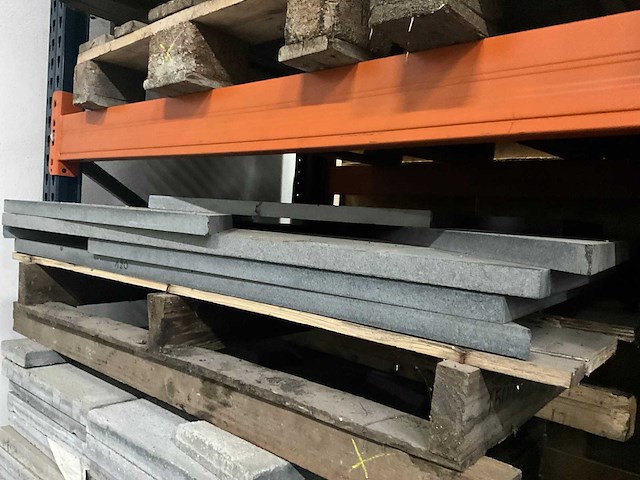 Partij diverse blauwsteen/natuursteen - afbeelding 2 van  16