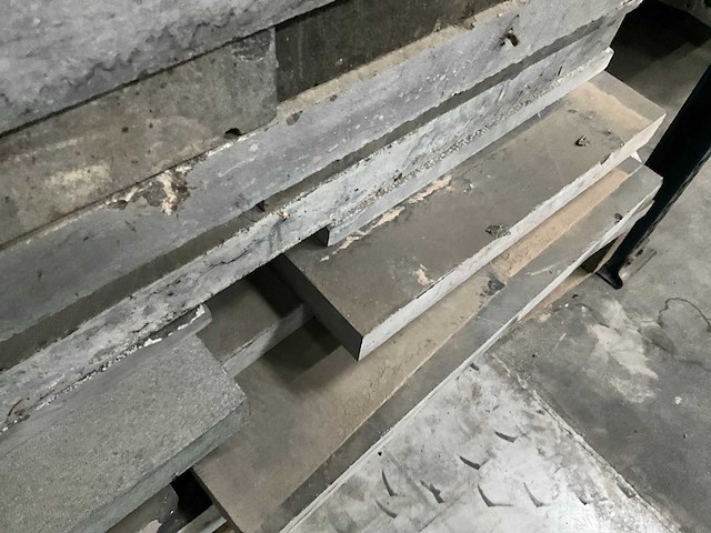 Partij diverse blauwsteen/natuursteen - afbeelding 9 van  16