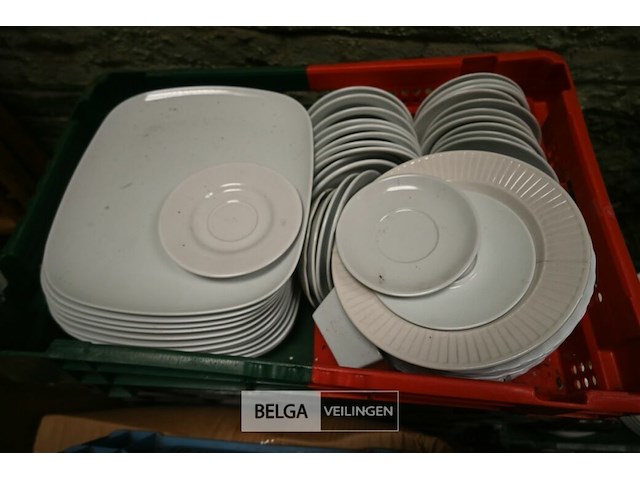 Partij diverse borden - afbeelding 8 van  9