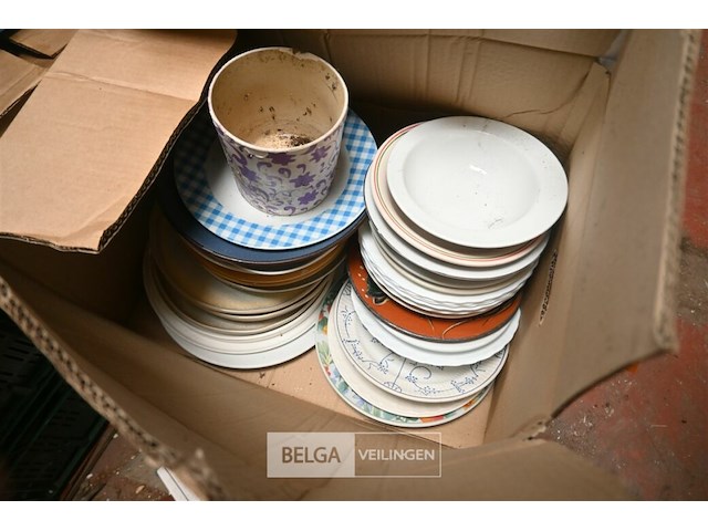 Partij diverse borden - afbeelding 9 van  9