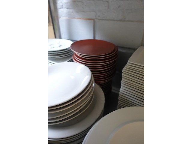 Partij diverse borden - afbeelding 4 van  13