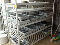 Partij diverse borden - afbeelding 1 van  9