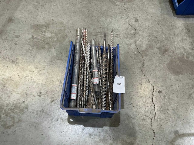 Partij diverse boren en beitels - afbeelding 1 van  3