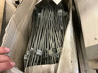 Partij diverse bouw- en bevestigingsmateriaal - afbeelding 13 van  14