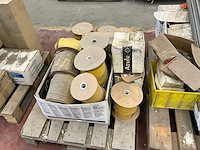 Partij diverse bouw- en bevestigingsmaterialen - afbeelding 22 van  37
