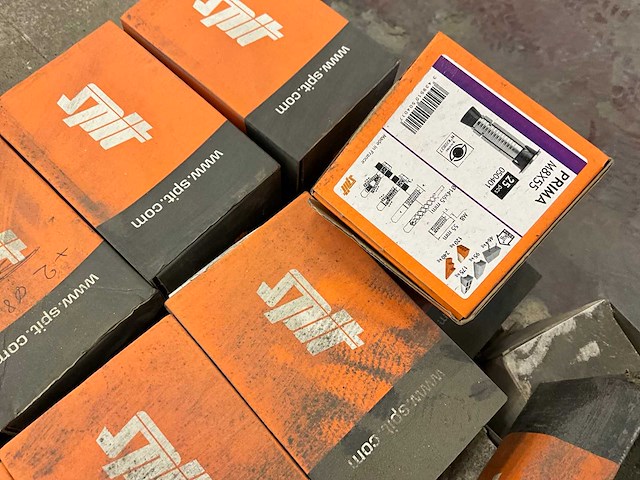 Partij diverse bouw- en bevestigingsmaterialen - afbeelding 25 van  37