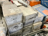 Partij diverse bouw- en bevestigingsmaterialen - afbeelding 15 van  17