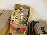 Partij diverse bouw- en bevestigingsmaterialen - afbeelding 7 van  24