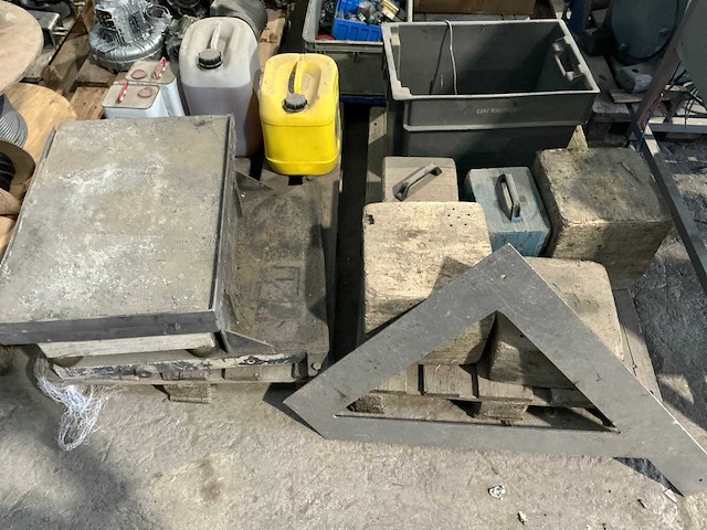 Partij diverse bouwmaterialen - afbeelding 1 van  5