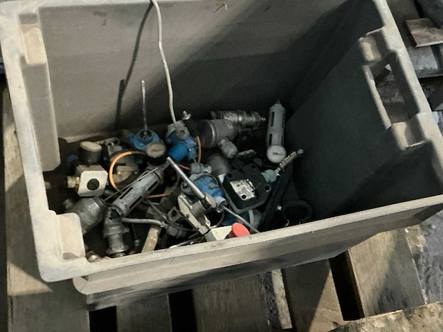 Partij diverse bouwmaterialen - afbeelding 5 van  5