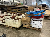 Partij diverse bouwmaterialen - afbeelding 1 van  6