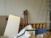 Partij diverse bouwmaterialen - afbeelding 1 van  2