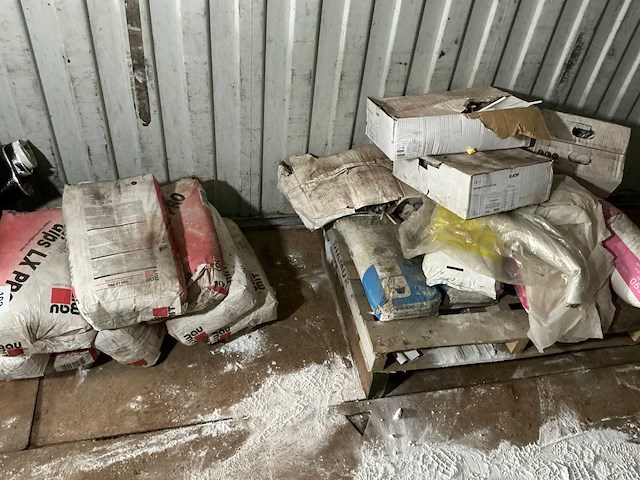 Partij diverse bouwmaterialen - afbeelding 1 van  9