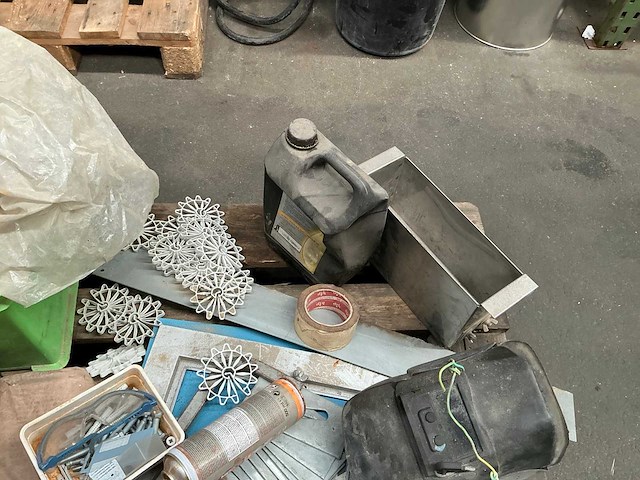 Partij diverse bouwmaterialen - afbeelding 3 van  5