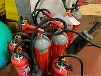 Partij diverse brandblussers - afbeelding 1 van  3