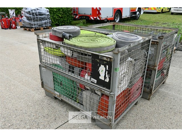 Partij diverse brandweerslangen - afbeelding 1 van  5