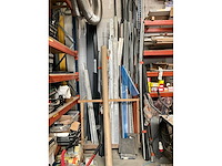 Partij diverse buizen en afstrijklatten - afbeelding 3 van  10