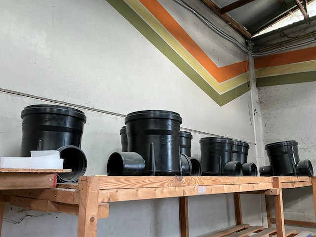 Partij diverse buizen - afbeelding 11 van  19