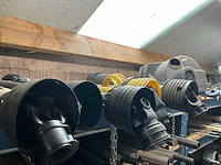 Partij diverse cardanassen - afbeelding 1 van  4