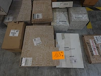 Partij diverse carosserie onderdelen - afbeelding 2 van  3