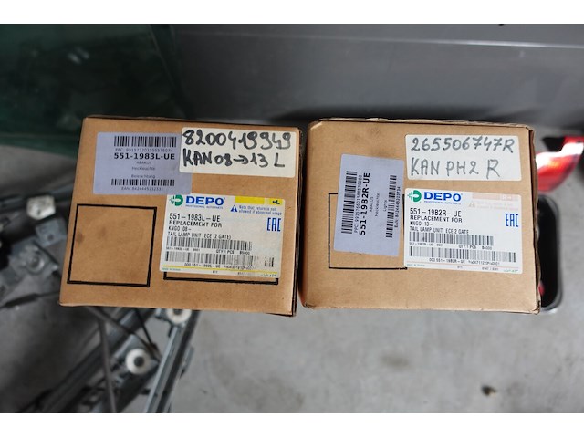 Partij diverse carrosserie onderdelen kangoo - afbeelding 4 van  13