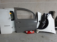 Partij diverse carrosserie onderdelen kangoo - afbeelding 1 van  13