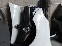 Partij diverse carrosserie onderdelen kangoo - afbeelding 8 van  13