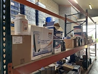 Partij diverse chemicaliën en oliën eurol - afbeelding 12 van  28
